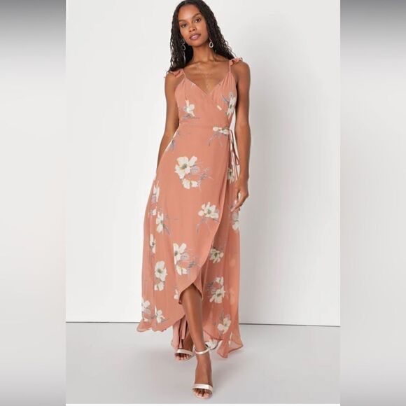 NWT Lulu’s All Mine Rusty Rose Floral Print High-Low Wrap Dress Sz M - Picture 1 of 14